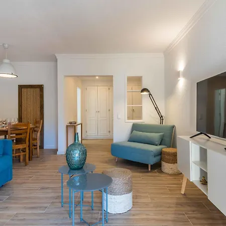 Salgados 1 Bedroom Apartment - 500M From The Beach Guia  Exterior photo
