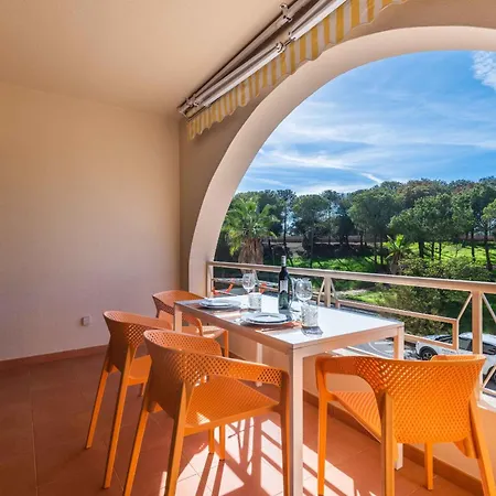 Salgados 1 Bedroom Apartment - 500M From The Beach Guia  Exterior photo