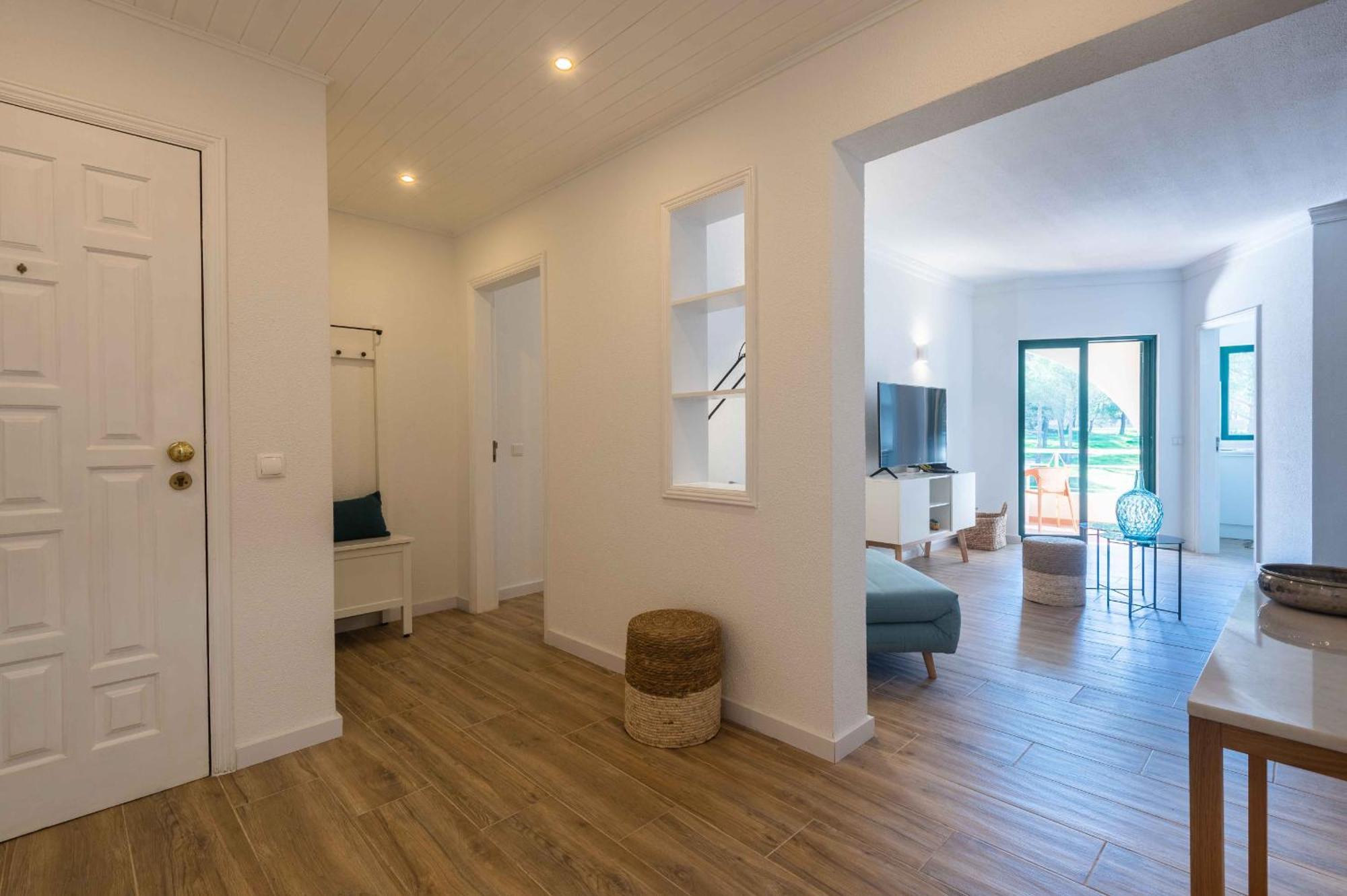 Apartment Salgados 1 Bedroom - 500m From The Guia (Faro)